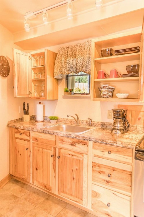 Alpine Trail Ridge Inn - image 18