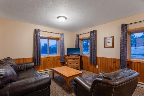 Discovery Lodge - image 12