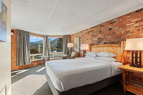 Discovery Lodge - image 38
