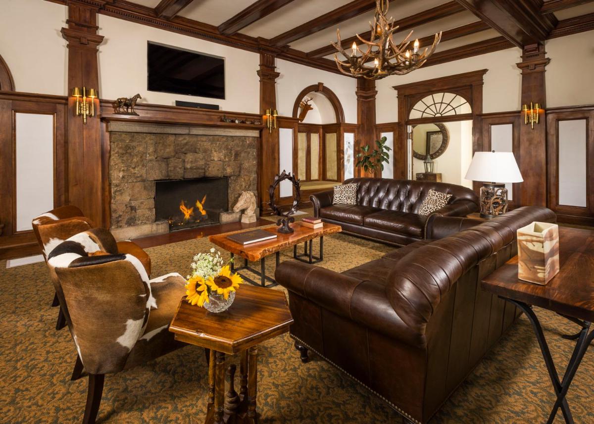 Stanley Hotel - image 6