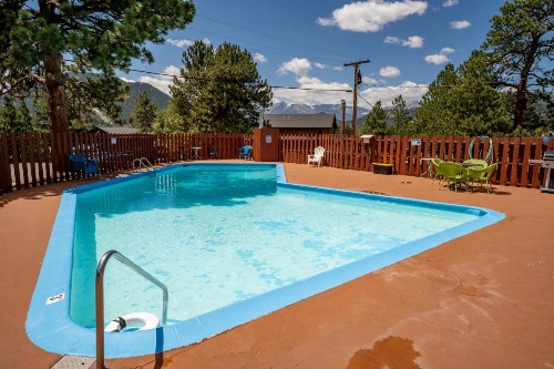 Hotel Estes - image 41