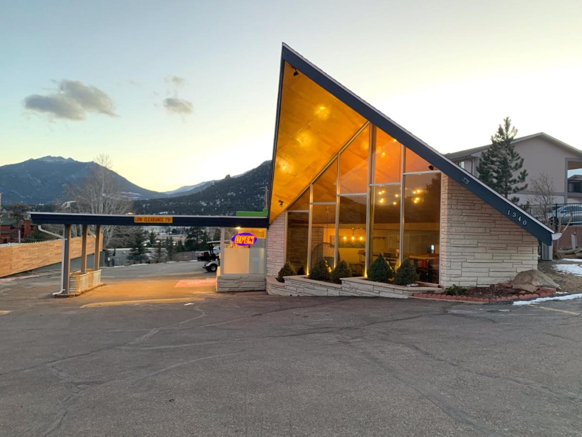 Coyote Mountain Lodge - main image