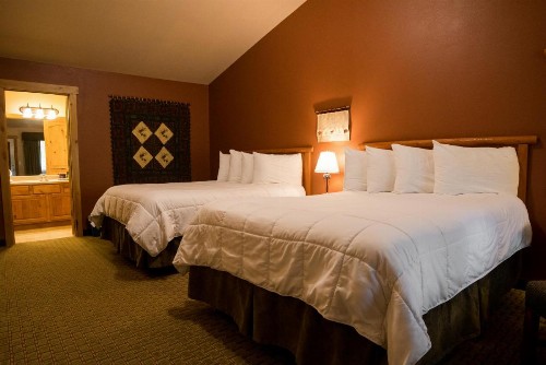 Silver Moon Inn - image 10