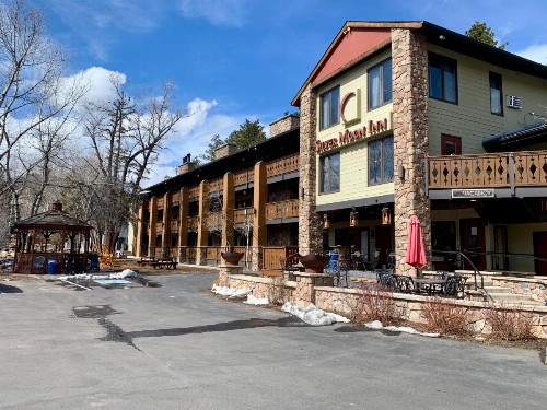 Silver Moon Inn - image 14