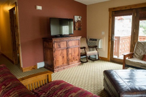 Silver Moon Inn - image 27