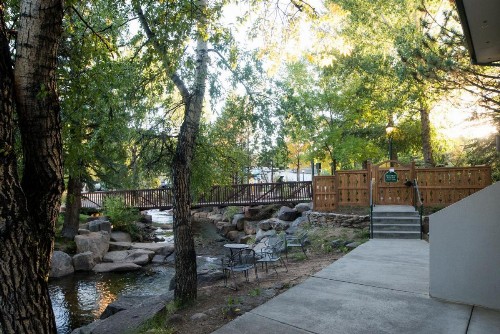 Silver Moon Inn - image 31