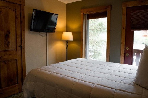Silver Moon Inn - image 4