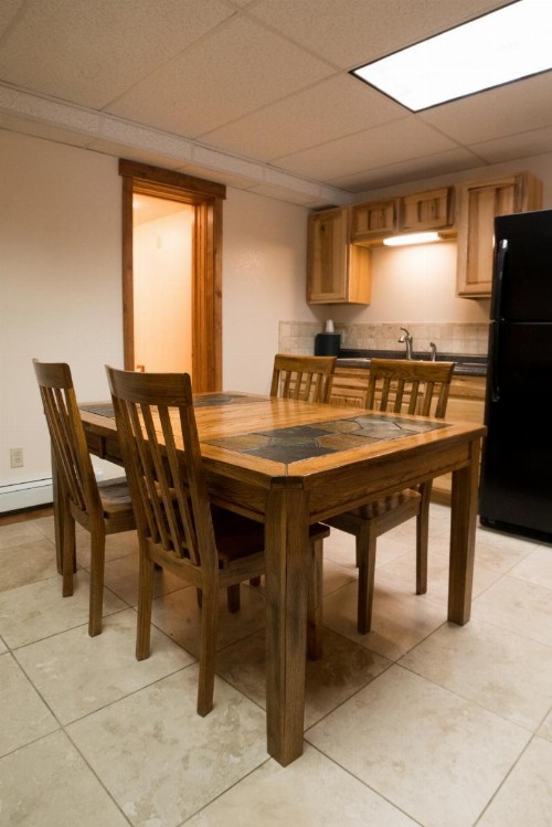 Silver Moon Inn - image 41