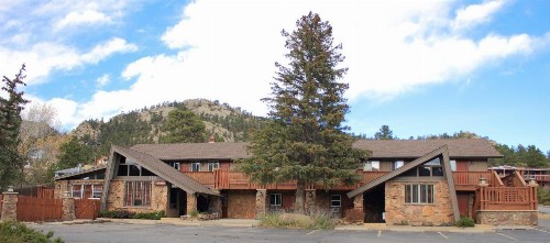 The Maxwell Inn - image 1