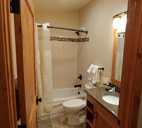 The Maxwell Inn - image 21