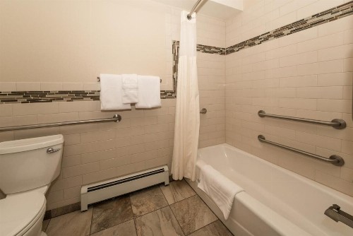 The Maxwell Inn - image 26