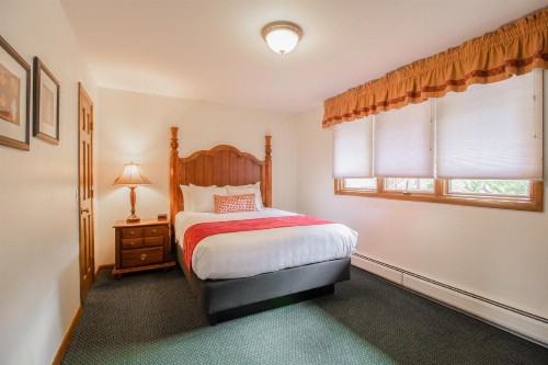 Wildwood Inn - image 13