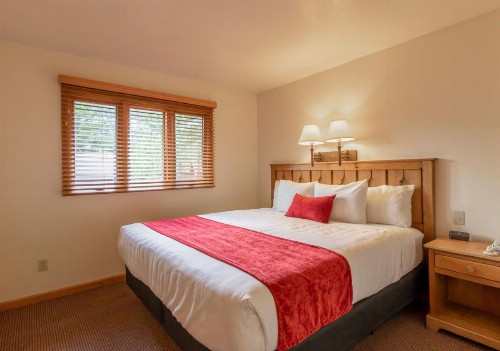 Wildwood Inn - image 20
