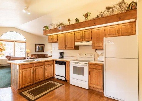 Wildwood Inn - image 24