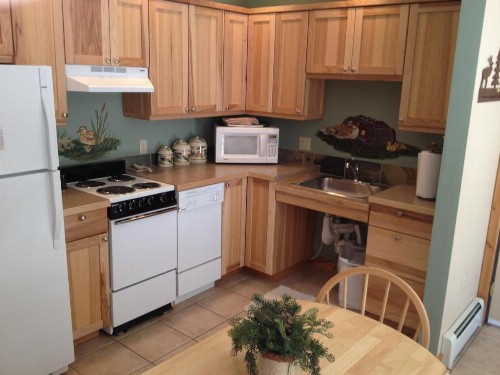 Bear Paw Suites - image 11