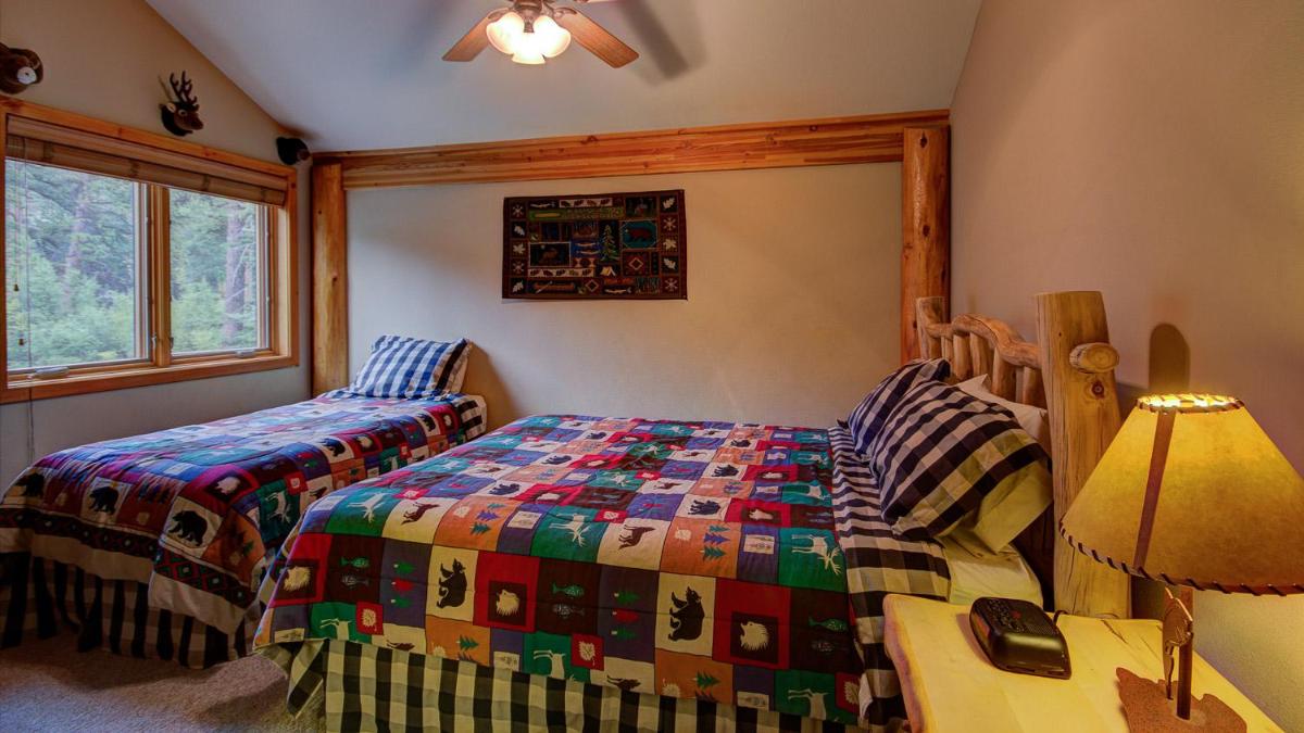 Bear Paw Suites - image 3