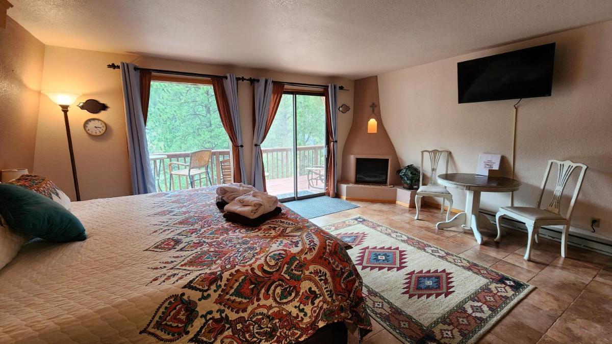 Kokopelli Inn - image 6