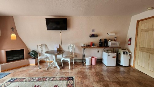 Kokopelli Inn - image 9