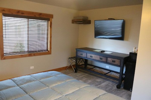 Columbine Inn - image 16
