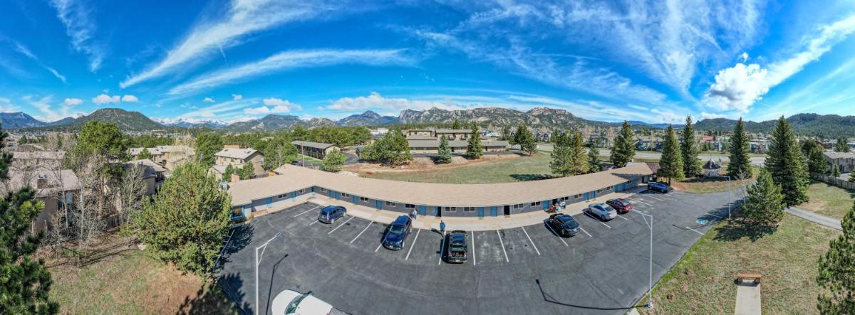 Columbine Inn - image 3