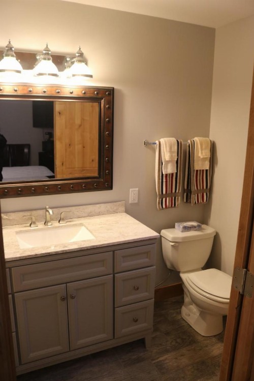 Columbine Inn - image 35