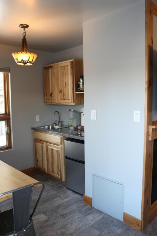 Columbine Inn - image 38