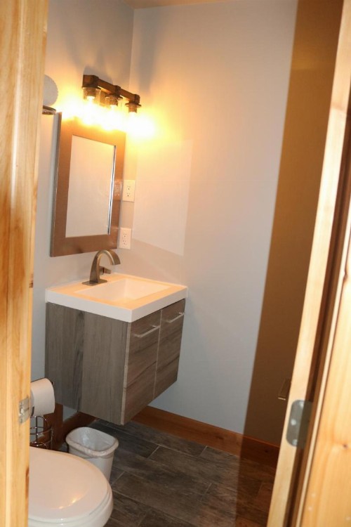 Columbine Inn - image 40