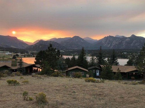 Estes Lake Lodge - image 40