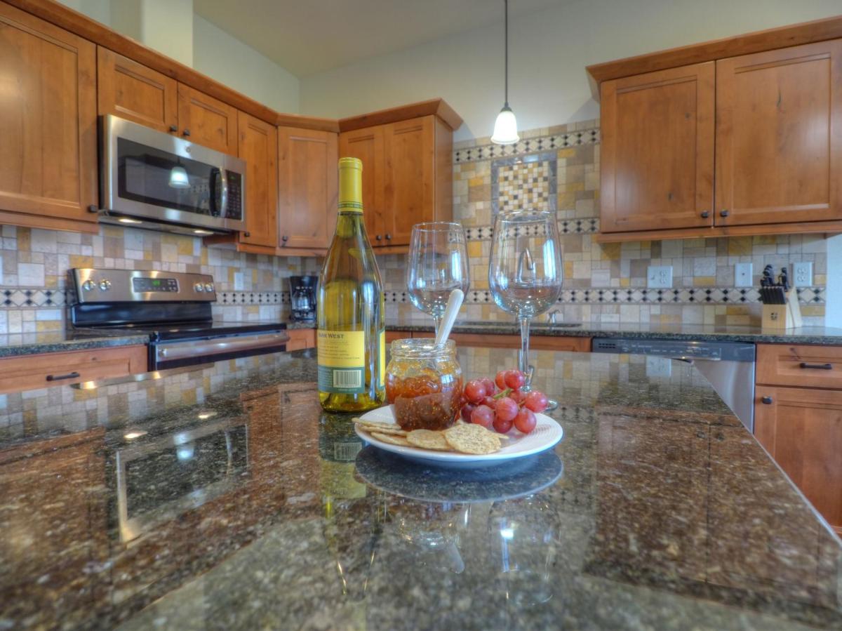Coyote Ridge Condo - image 5