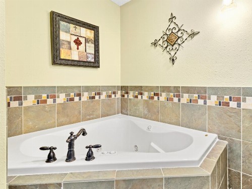 Divine Condominium (3 Bedroom condo) - image 40