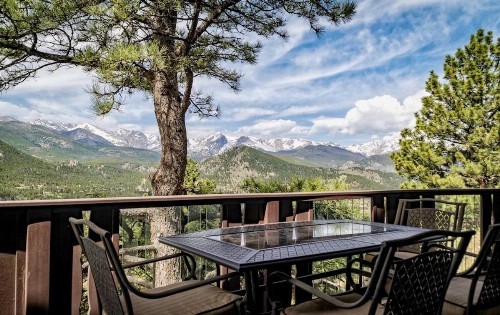 Divine Condominium (3 Bedroom condo) - image 6