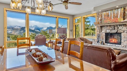 Garlands' Alpine Lodge Condominium (3 Bedroom condo)