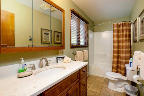 Kintzle Home - image 14