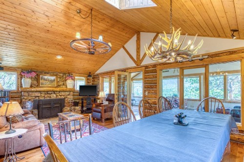 Eagle Crest - image 7