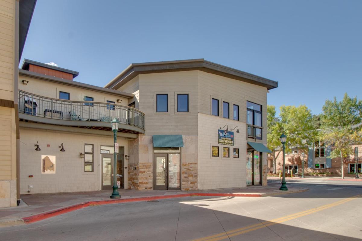 Loft of Estes Park - image 6