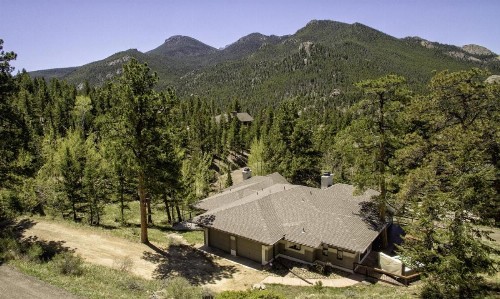 Tranquil Duplex Home - image 24