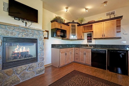 Mount Meeker 26B Condo - image 10