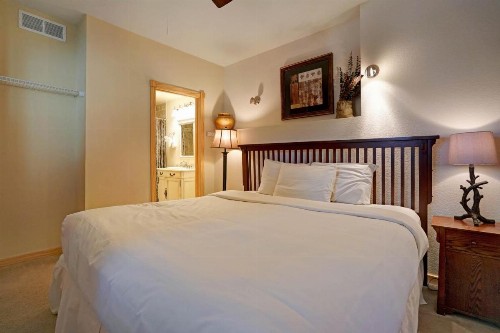 Mount Meeker 26B Condo - image 7