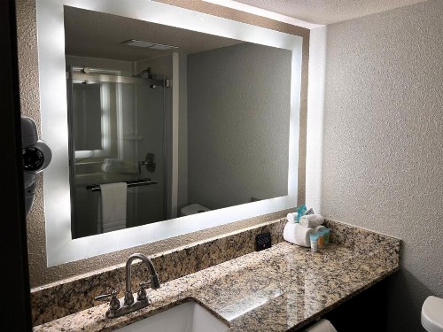 Rocky Mountain Hotel & Conference Center - image 39