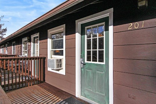 Sprague Mountain 201 Condo - image 7