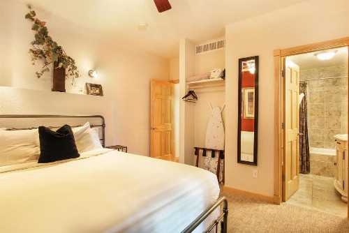 Lookout Mountain 27B Condo - image 11