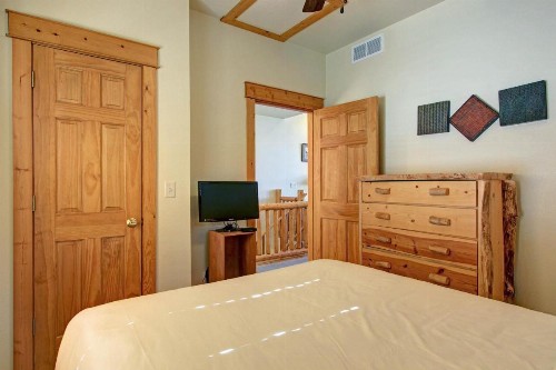 Mount Enentah 37 Condo - image 5
