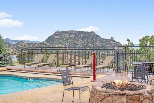 Hallett Peak 101 Condo - image 3