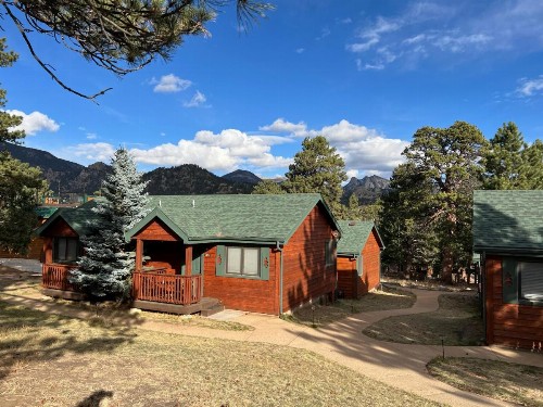 Mountain Shadows Resort - image 40