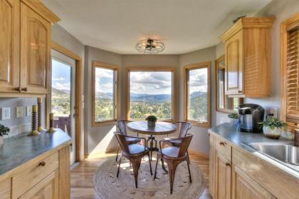 The View House - image 8
