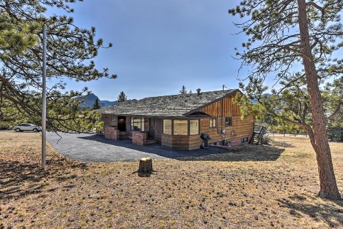 Huge Stanley Heights Home with Mtn View by Lake Estes - image 5