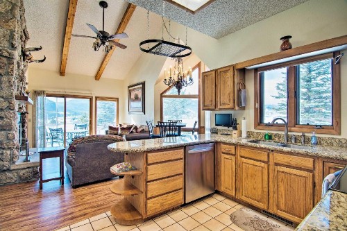 Updated Estes Park Home about 7 Mi Rocky Mtn Natl Park! - image 6
