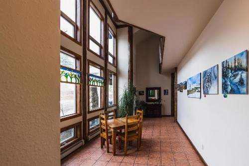 Taharaa Mountain Lodge - image 26