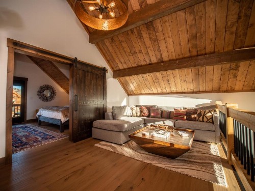 New Log Cabin! Steps to Lake Estes Indoor/Outdoor Fireplace Private Jacuzzi! - image 35