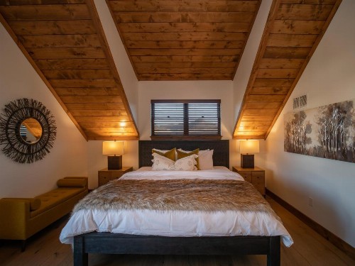 New Log Cabin! Steps to Lake Estes Indoor/Outdoor Fireplace Private Jacuzzi! - image 7